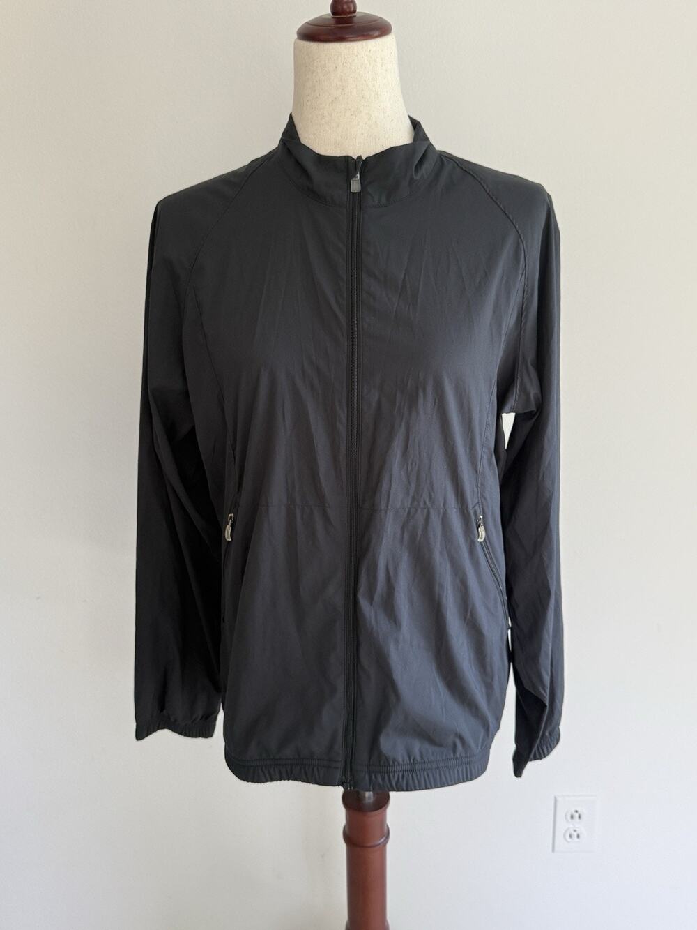 Adidas ClimaProof Women’s M Black Full Zip Windbreaker Golf Jacket Lightweight